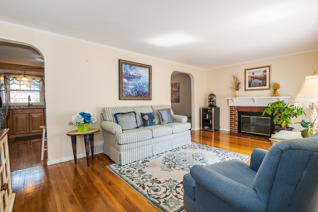 property viewer photo 5