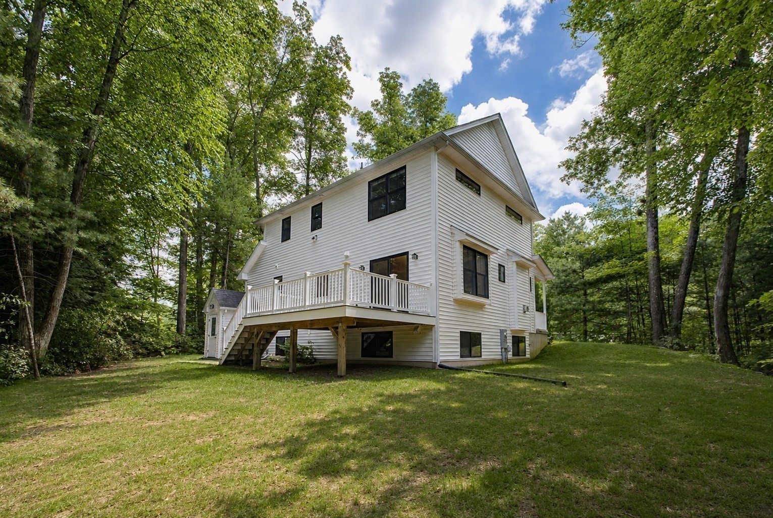 main property photo 39