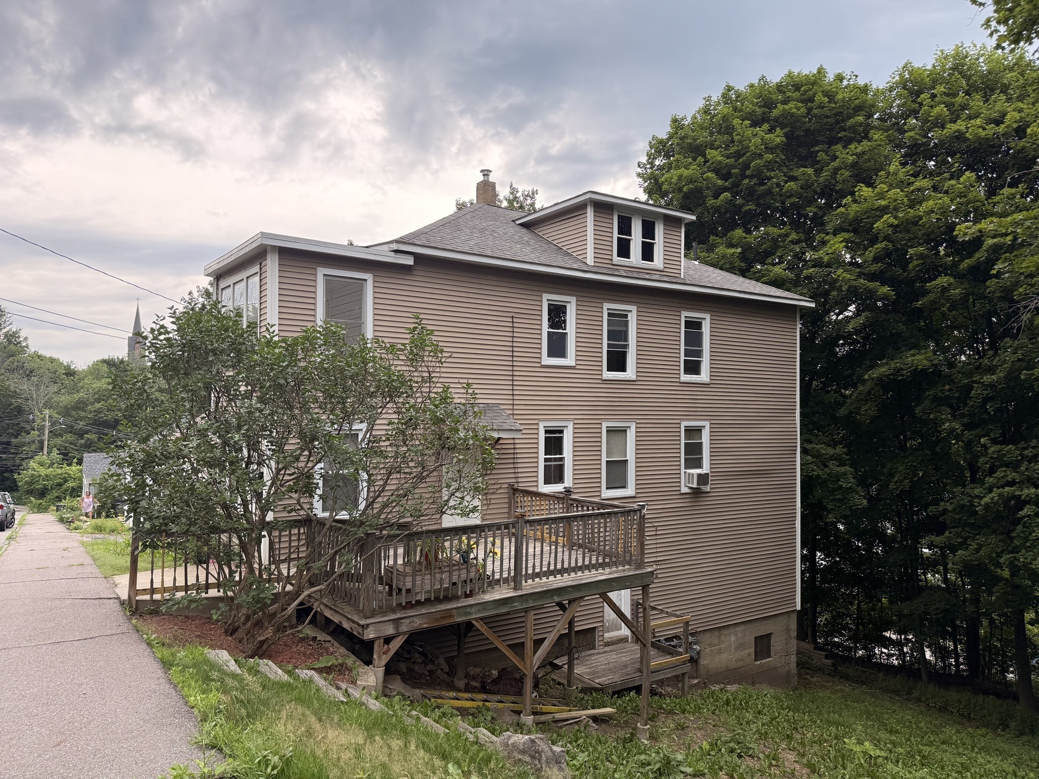 main property photo 2