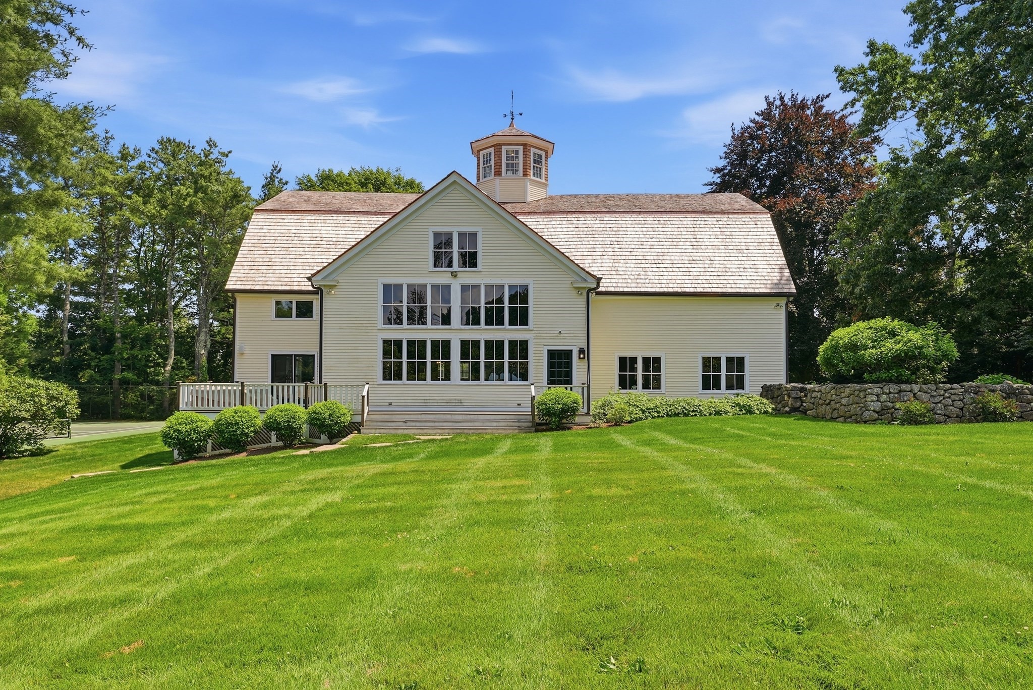 main property photo 33