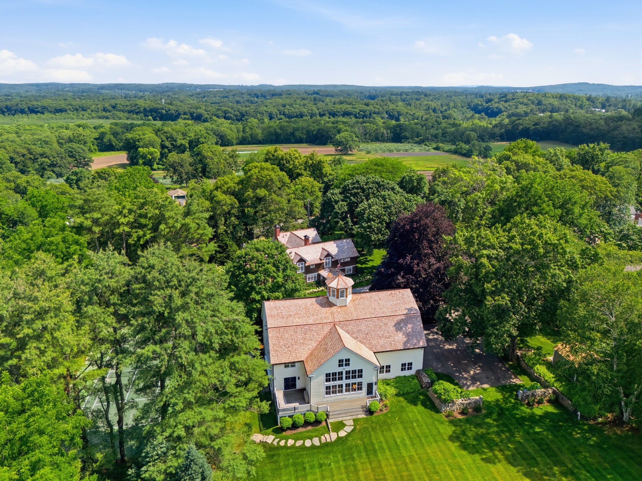 main property photo 41
