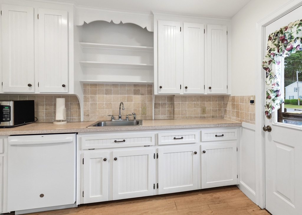 property viewer photo 4