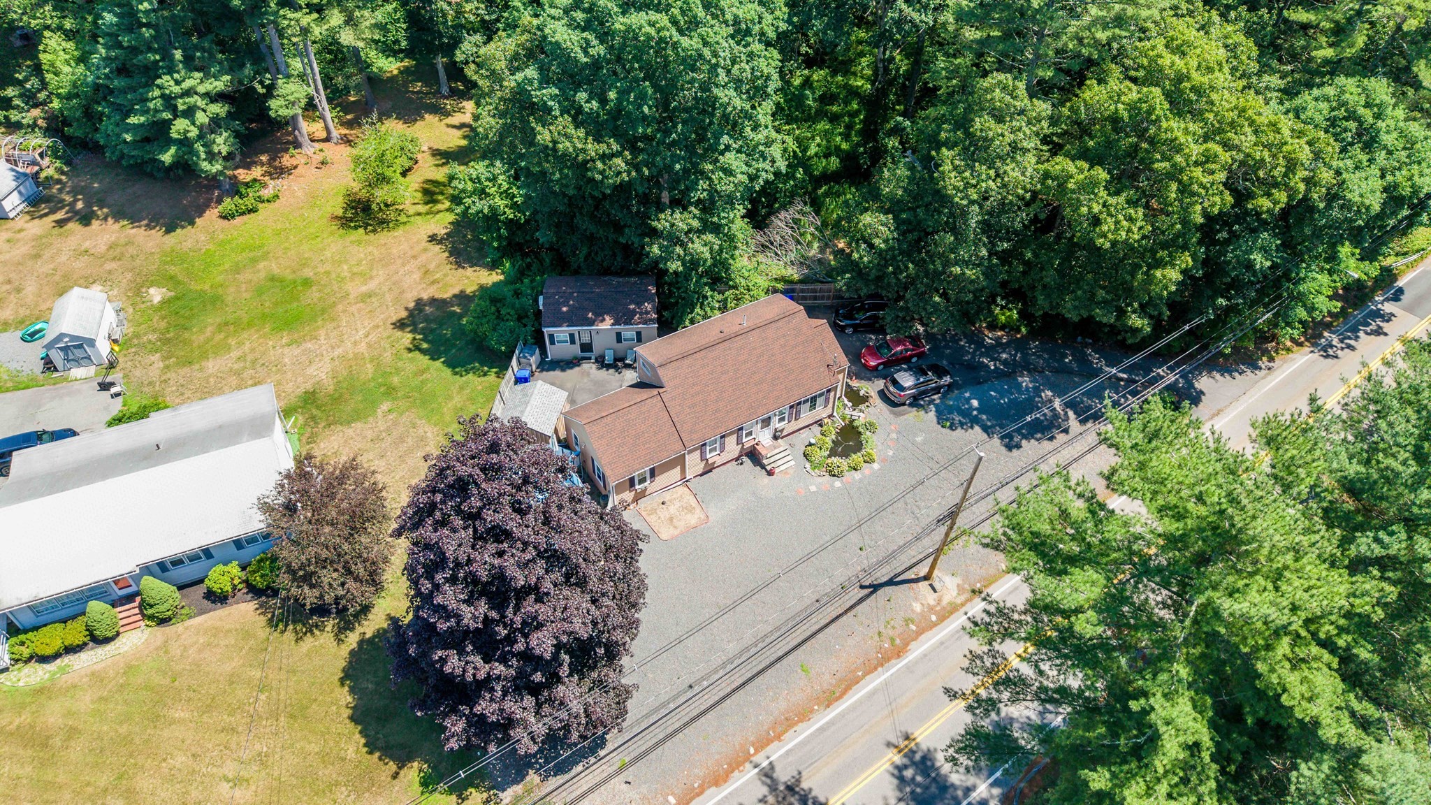 main property photo 40