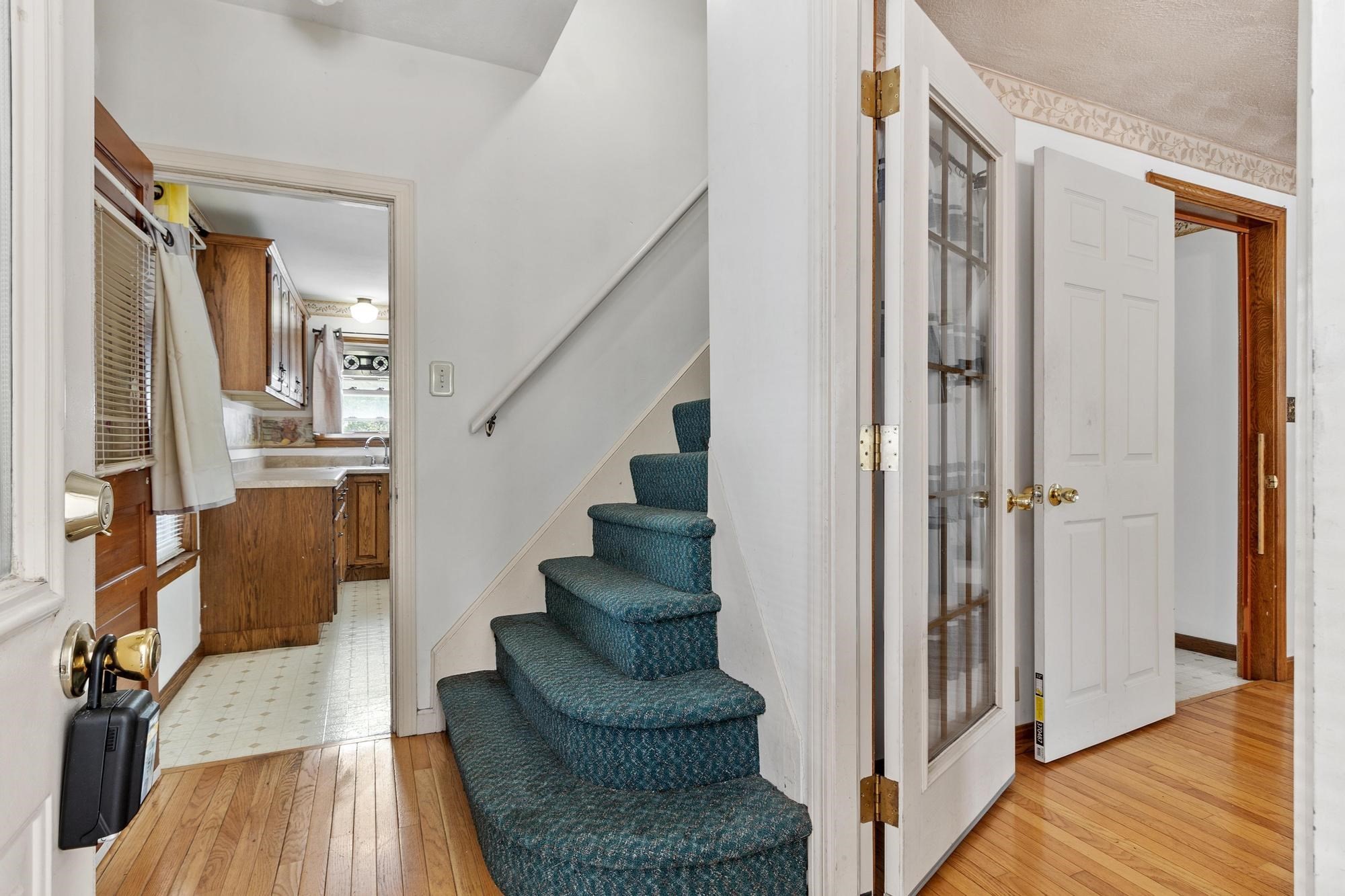 main property photo 19