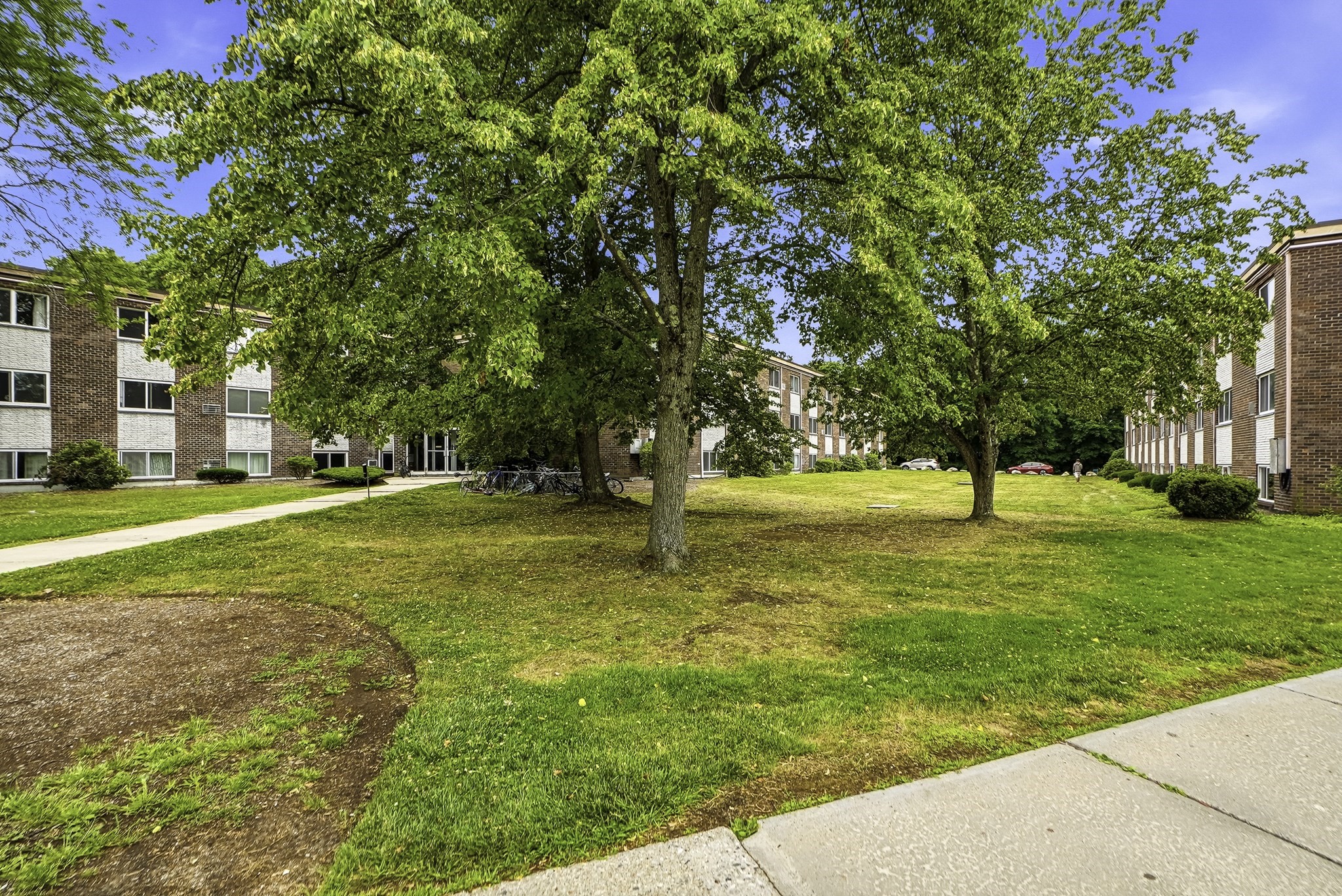 property viewer photo 1