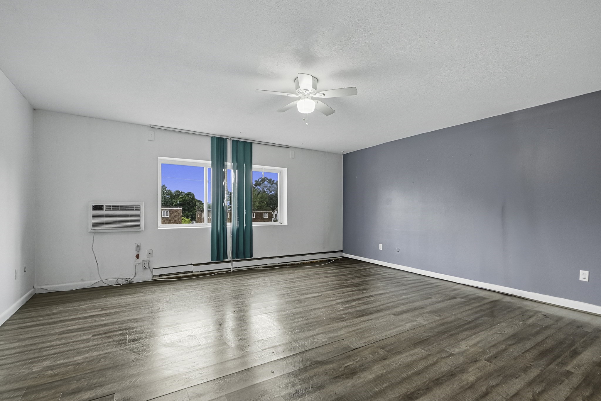 property viewer photo 12