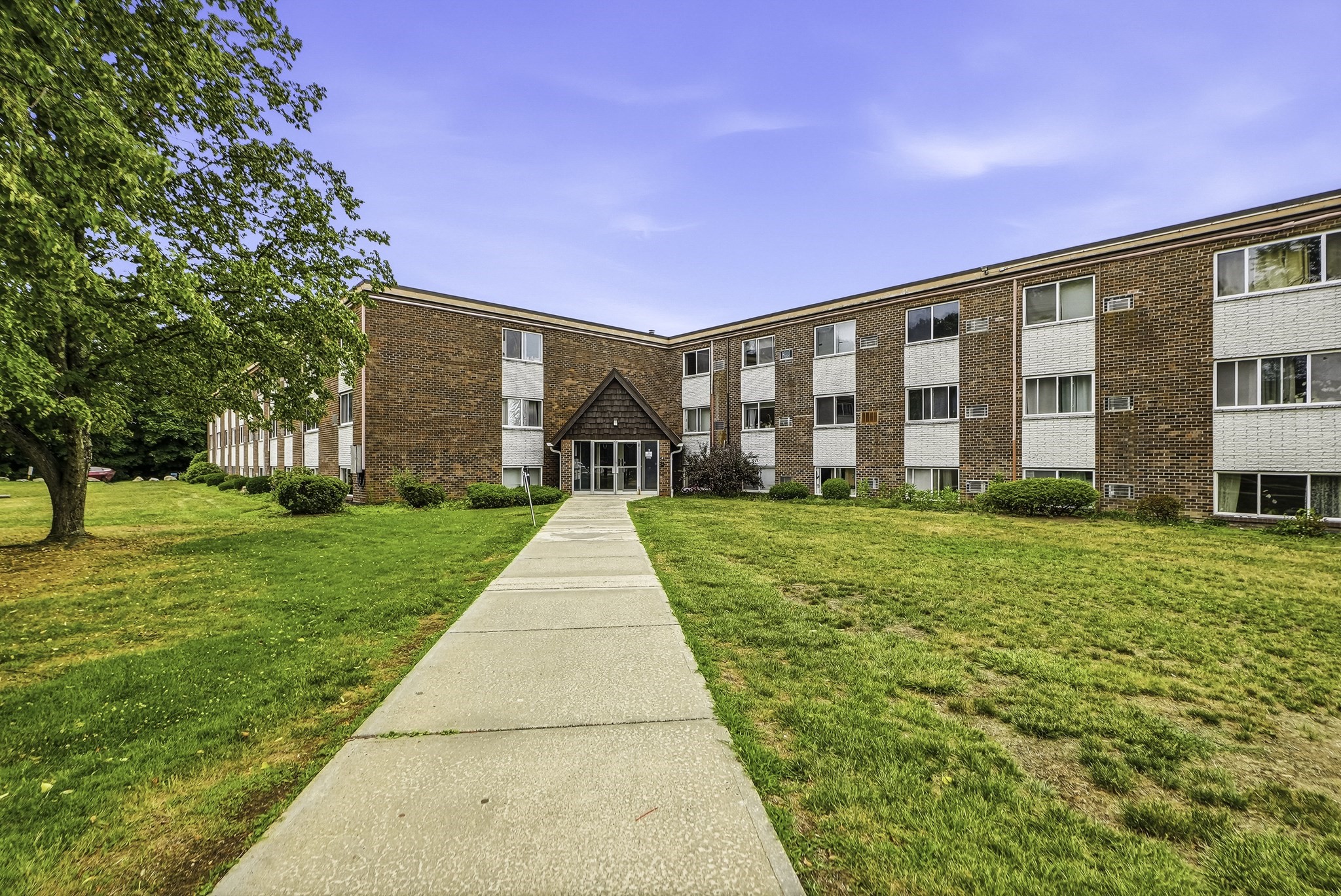property viewer photo 20