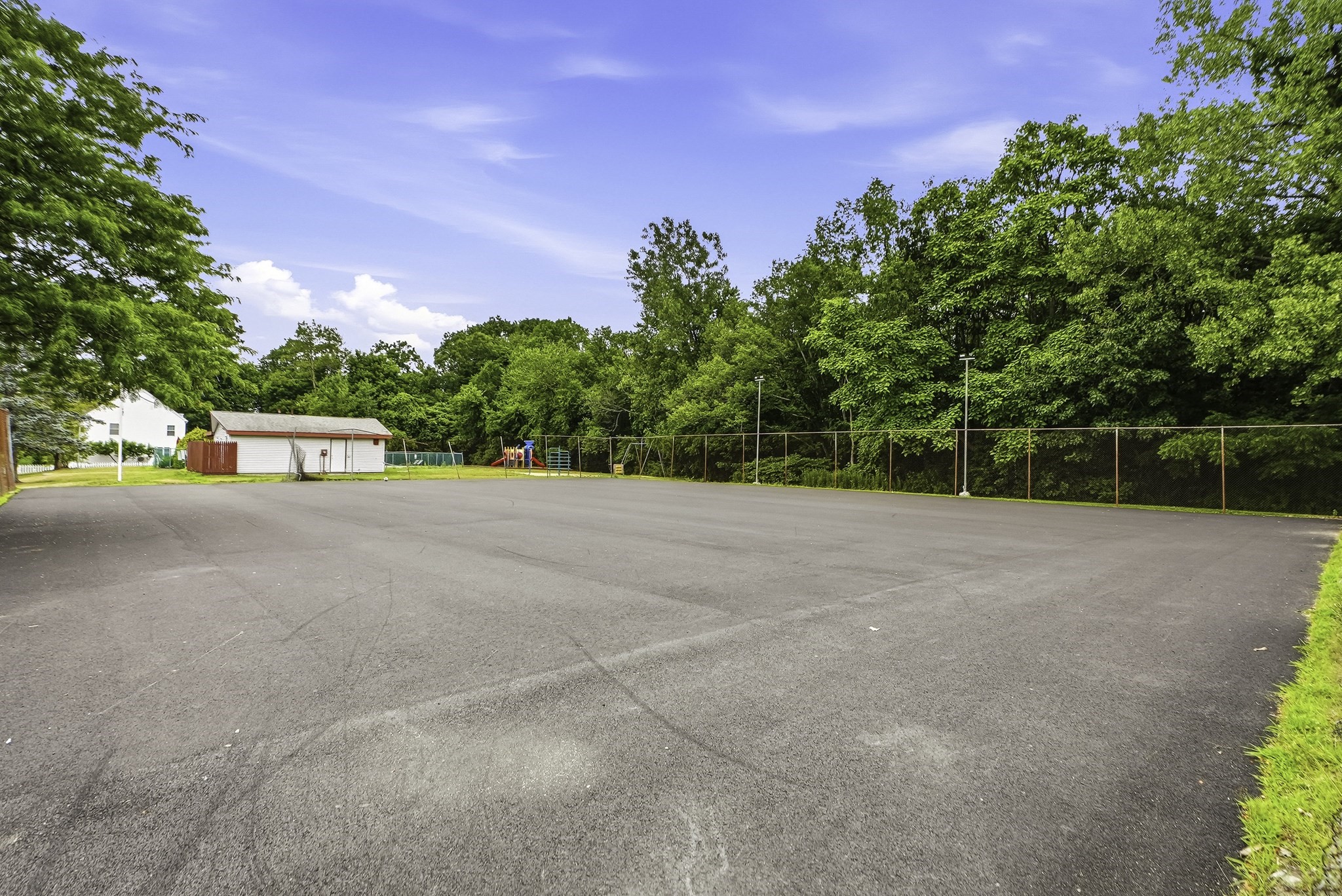 property viewer photo 26