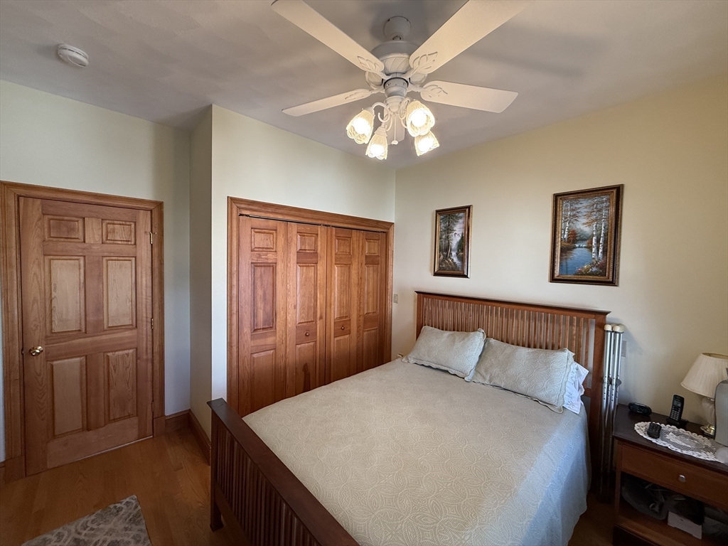 property viewer photo 17
