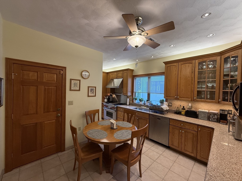 property viewer photo 19