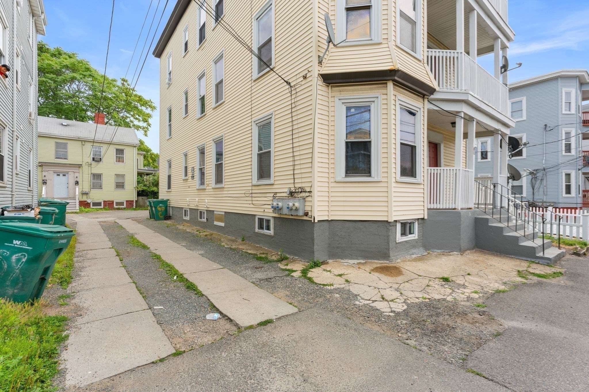 main property photo 38