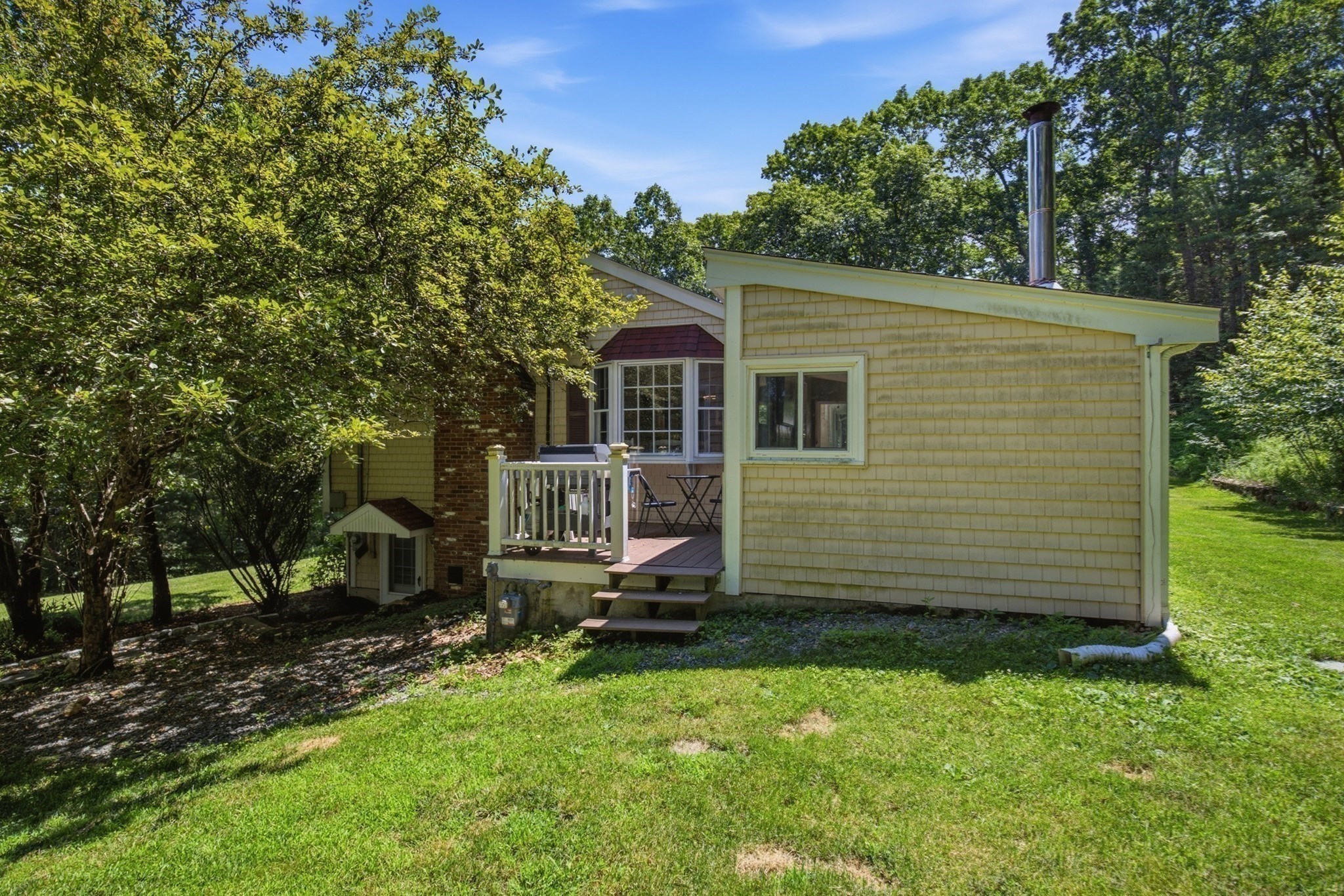 main property photo 39