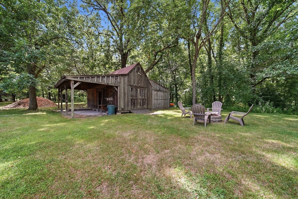 main property photo 37