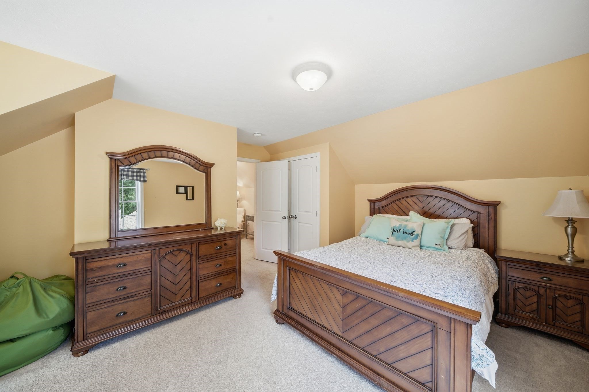 main property photo 27