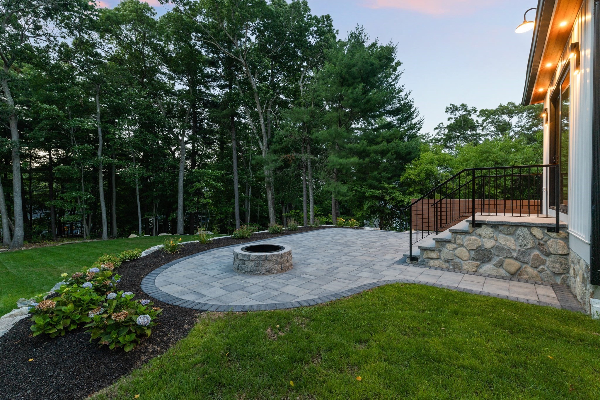 main property photo 31