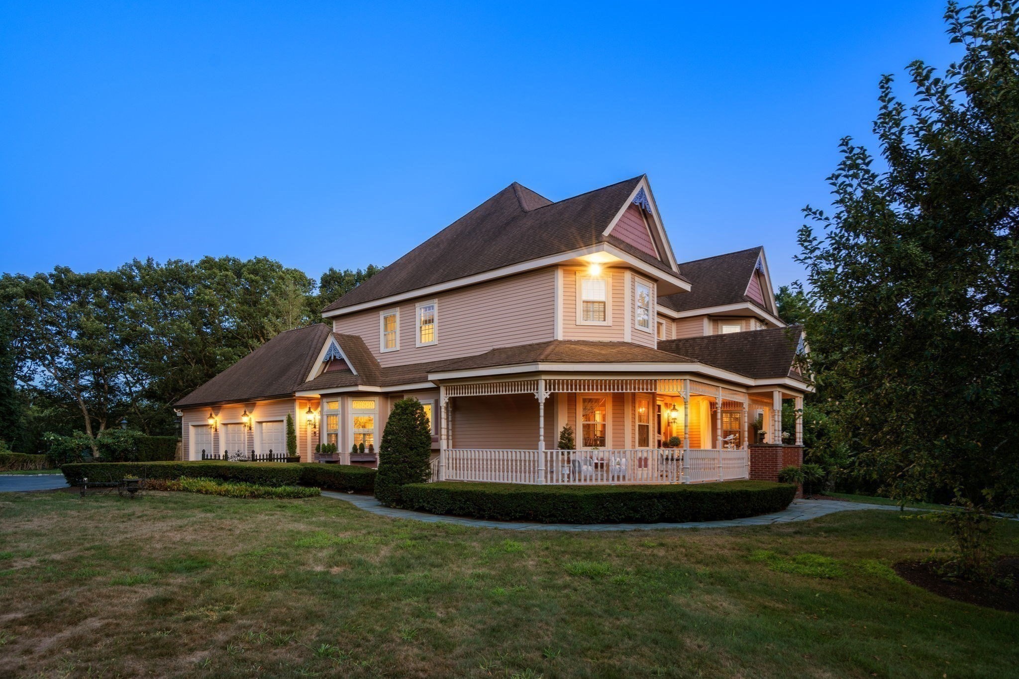 main property photo 41