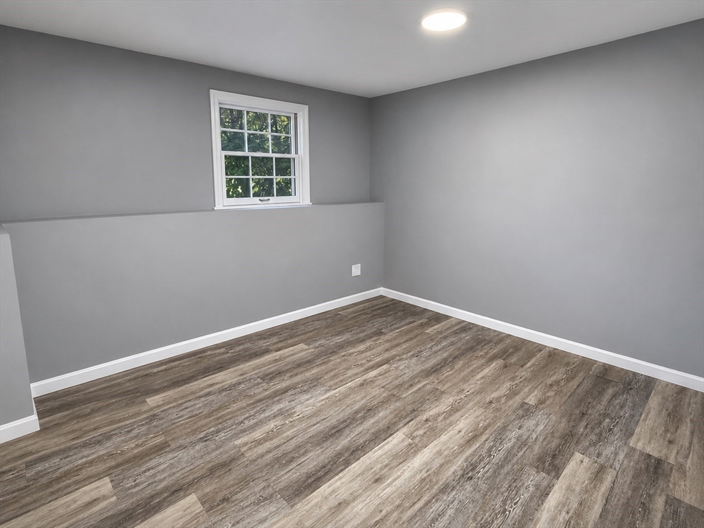 property viewer photo 28
