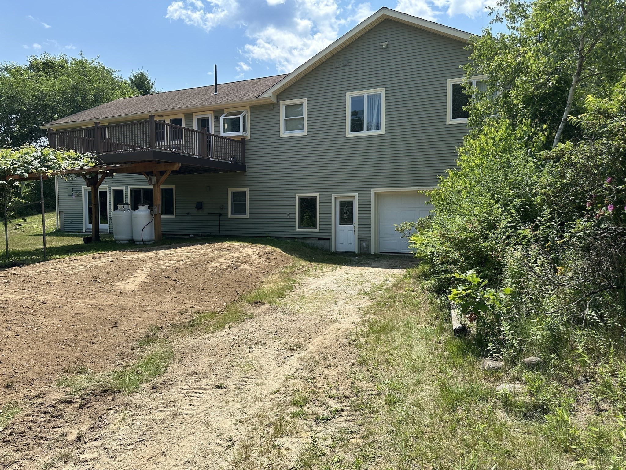 main property photo 7