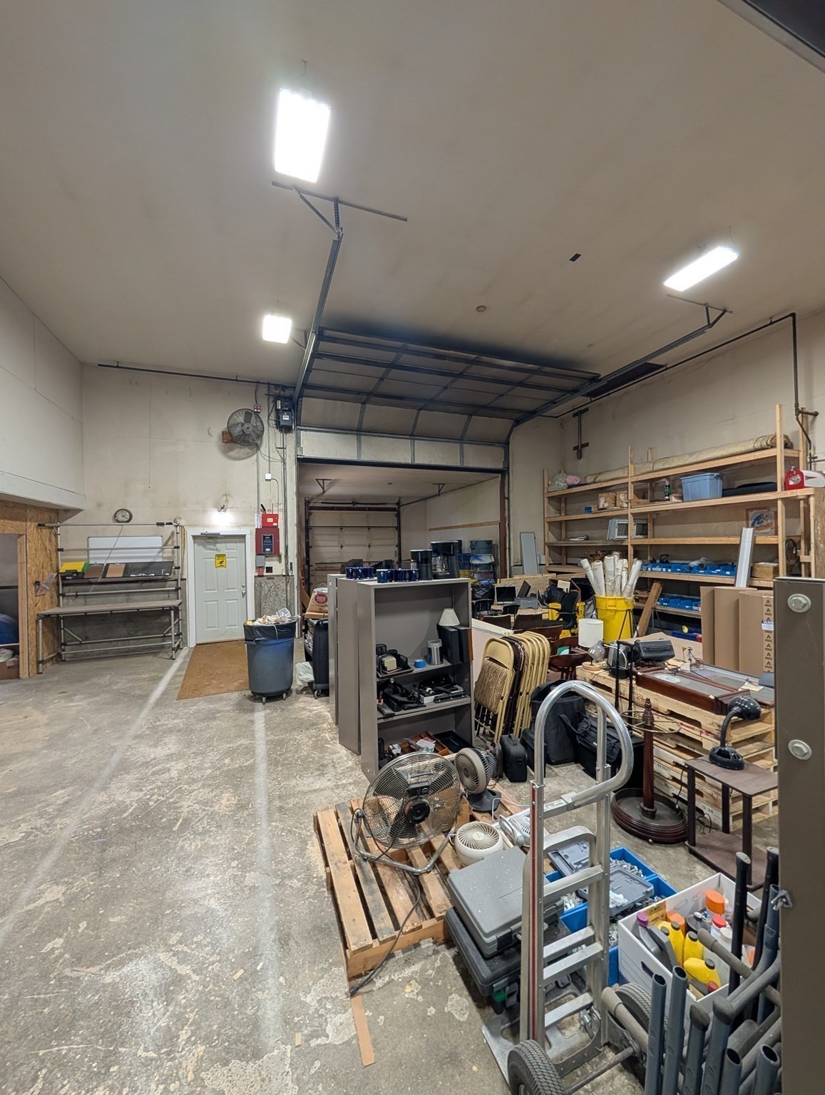 main property photo 8