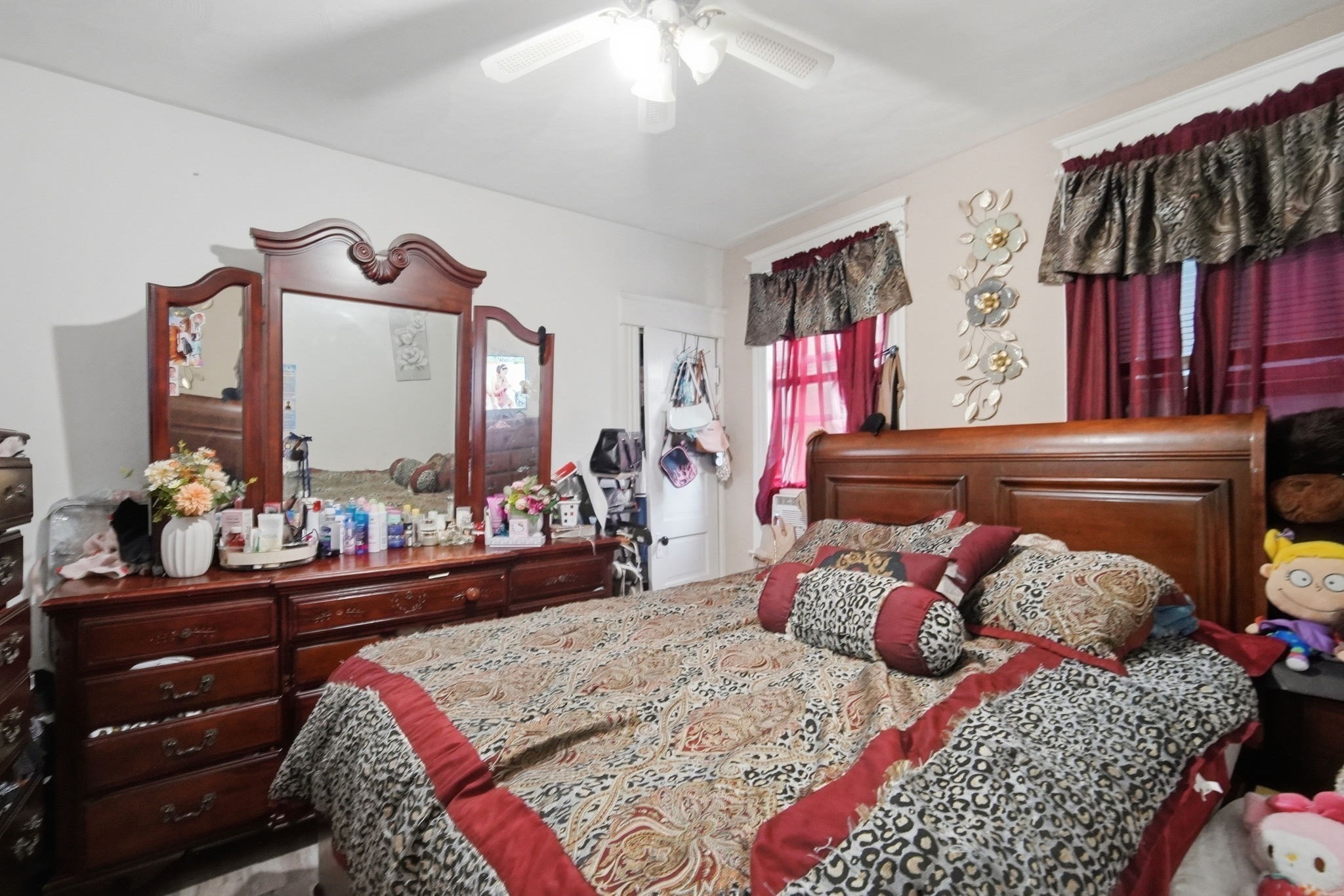 main property photo 23