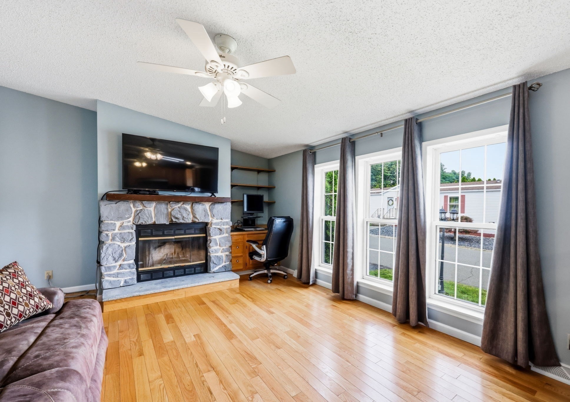 main property photo 5