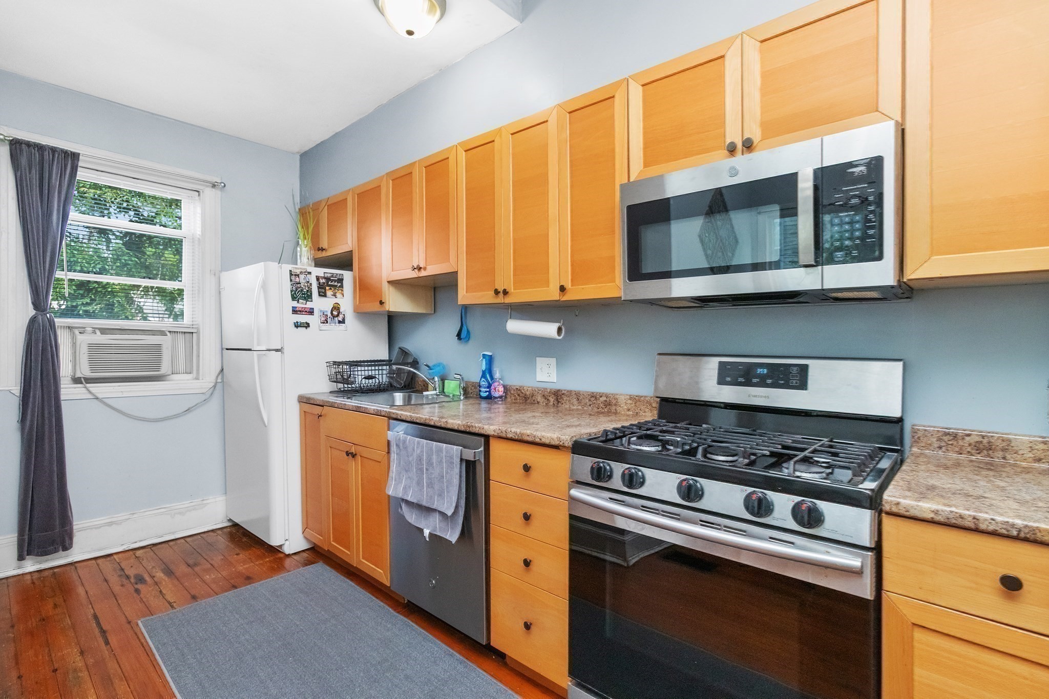 main property photo 17