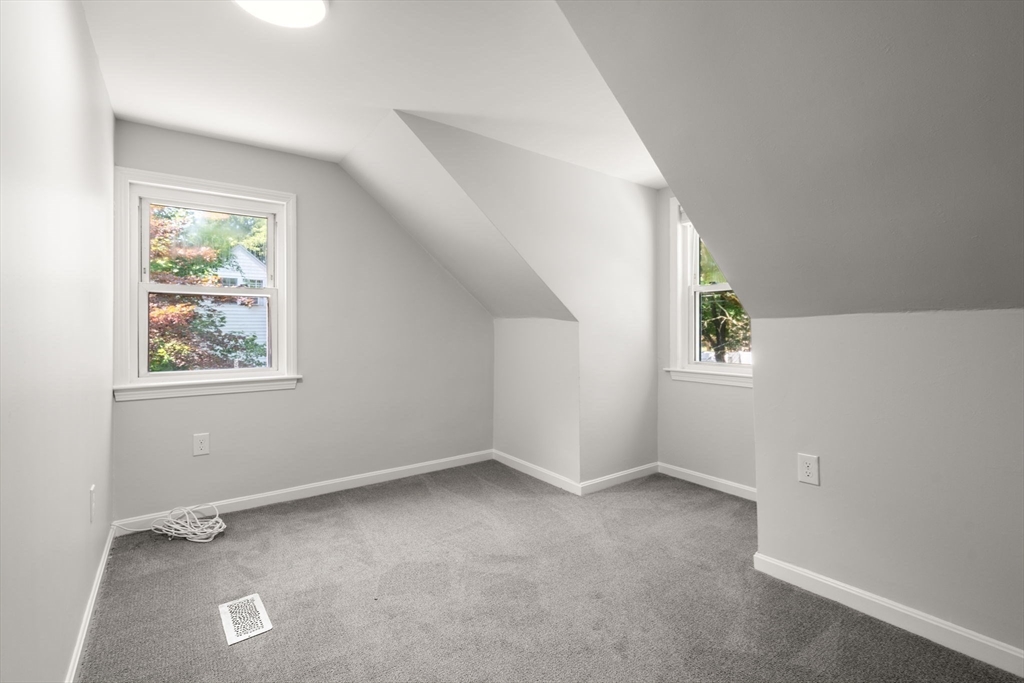 property viewer photo 22