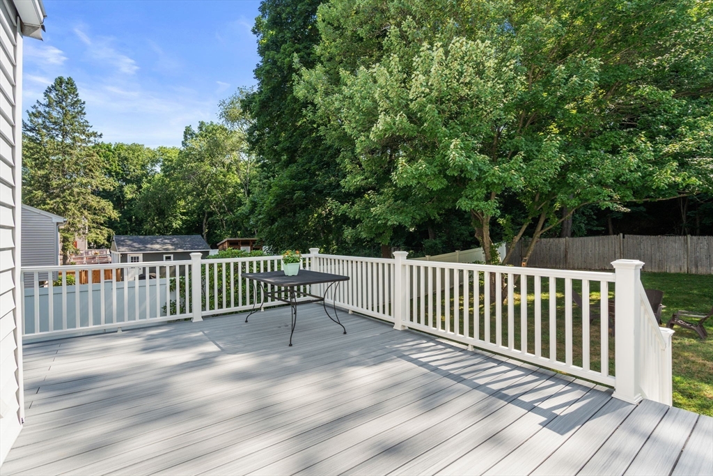property viewer photo 26