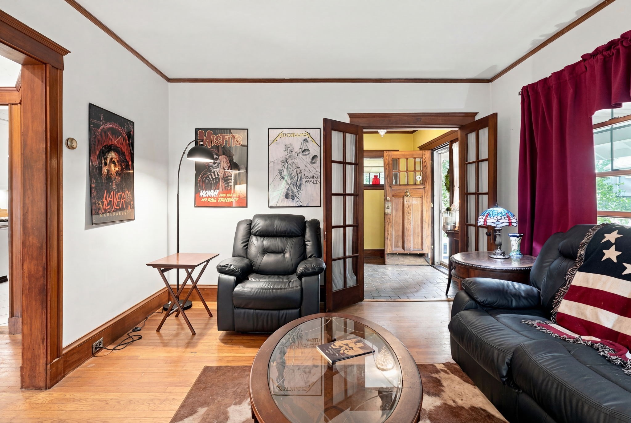 main property photo 10