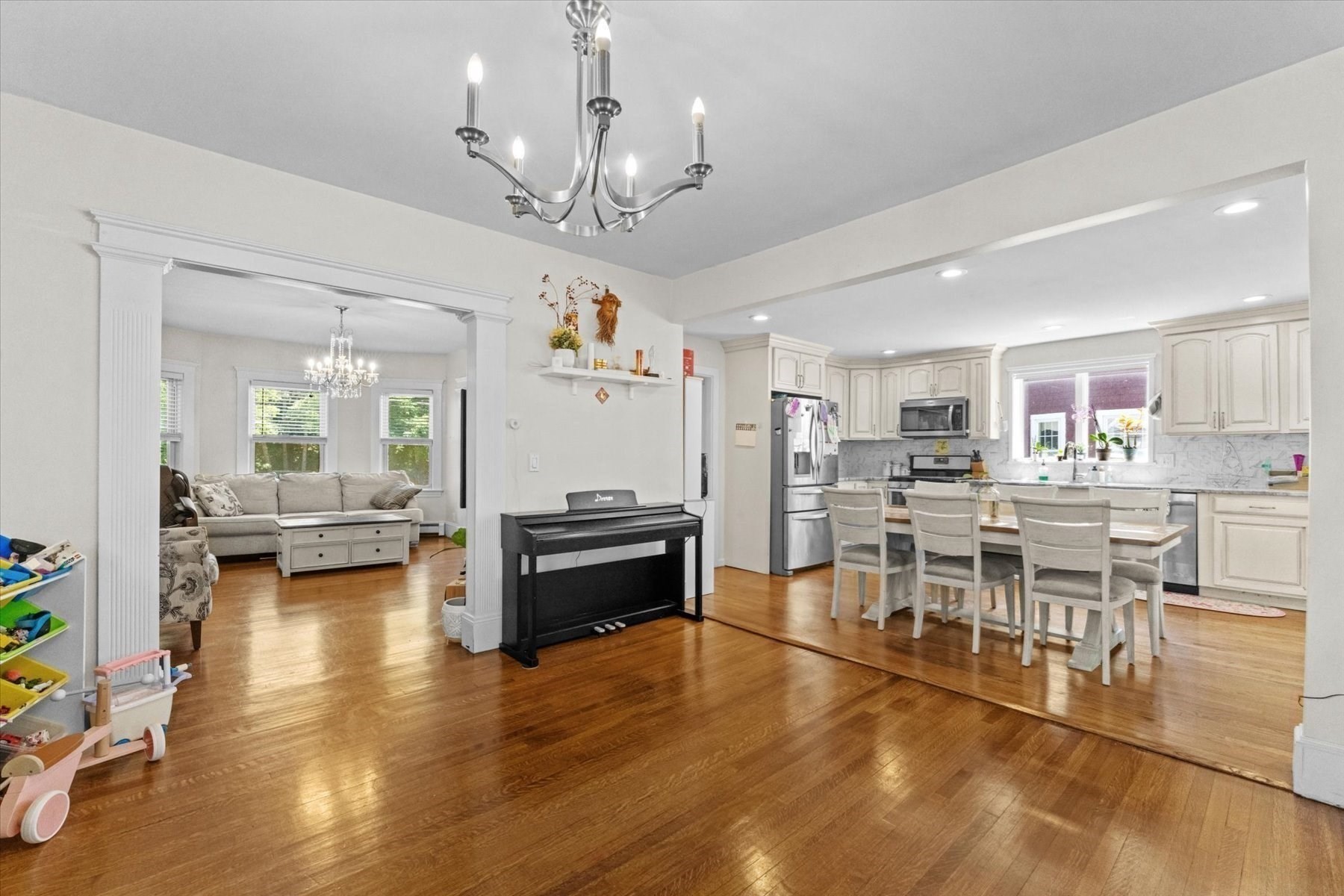 main property photo 6