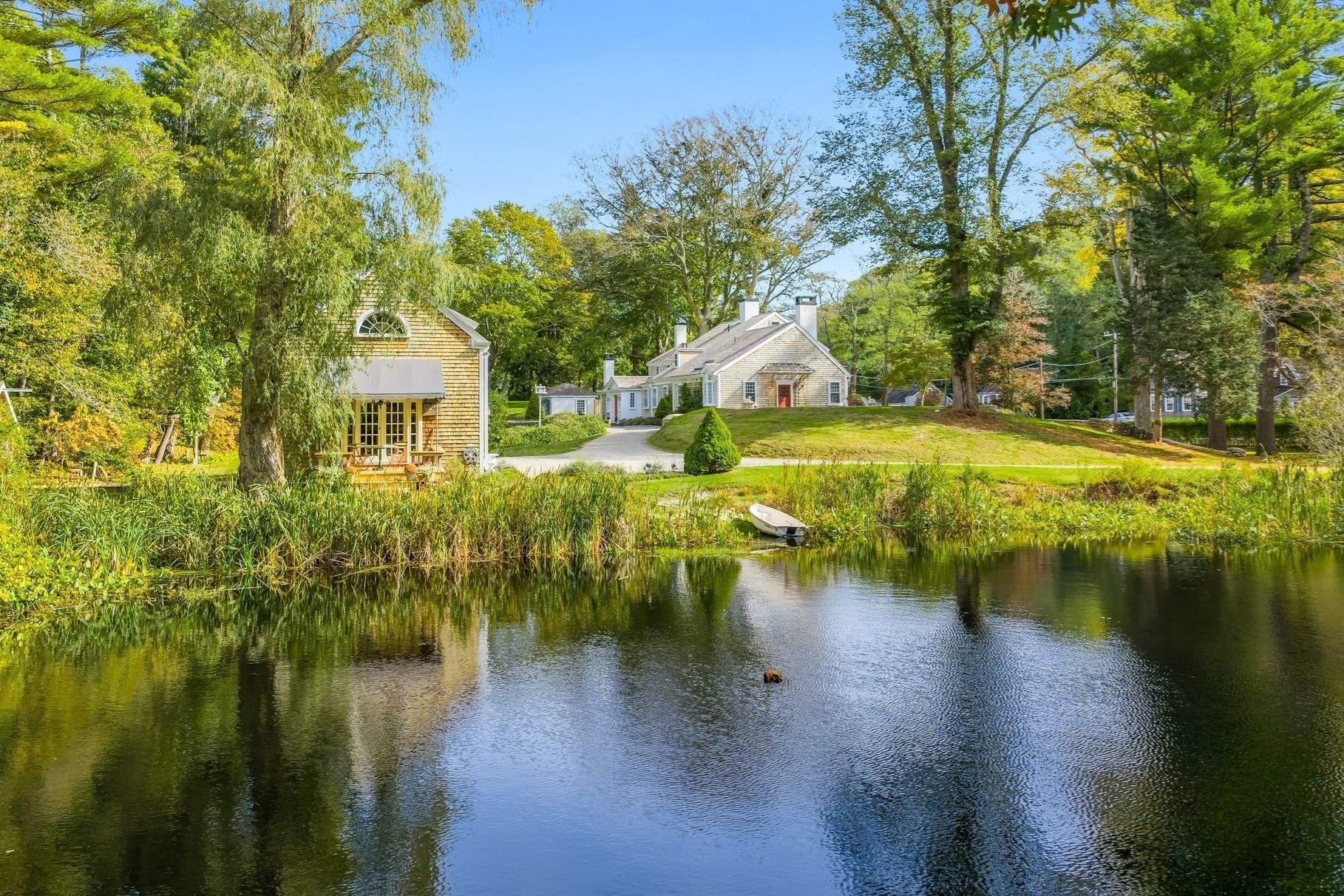 main property photo 2