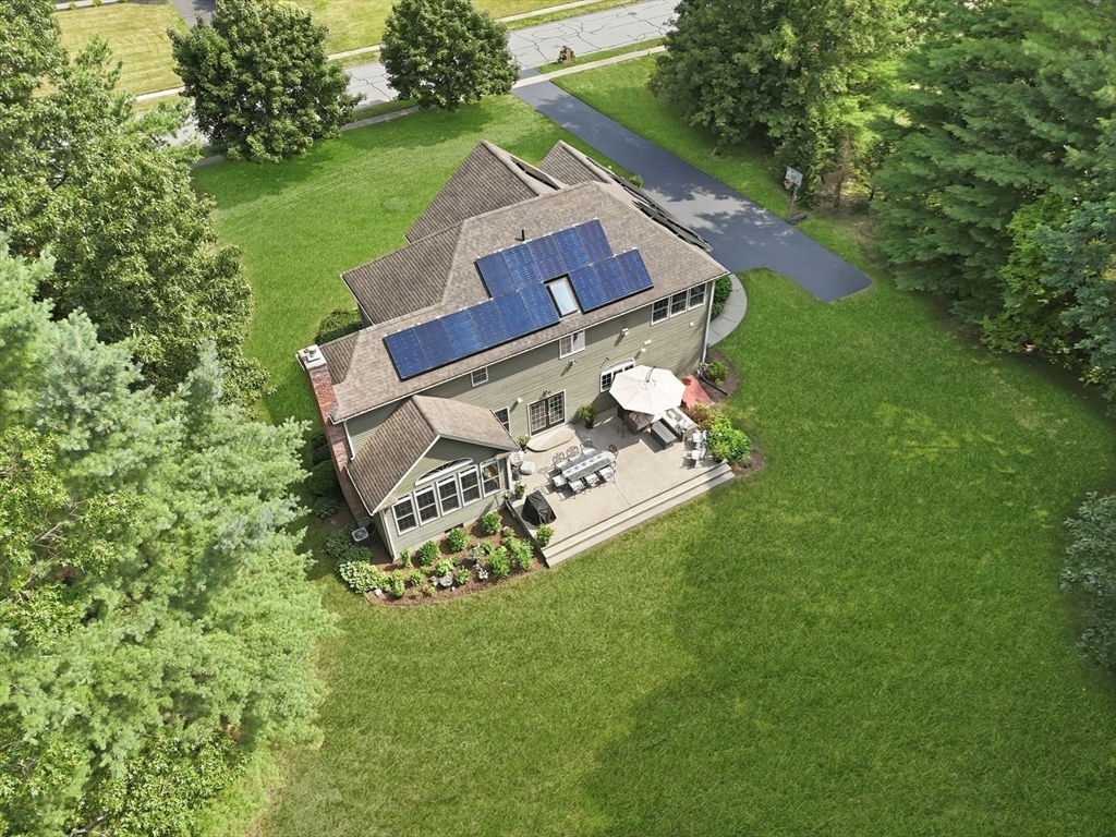 main property photo 40