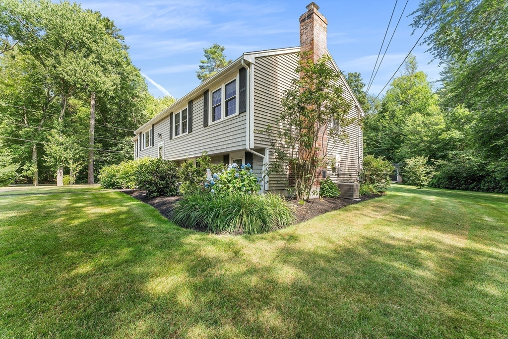 main property photo 30