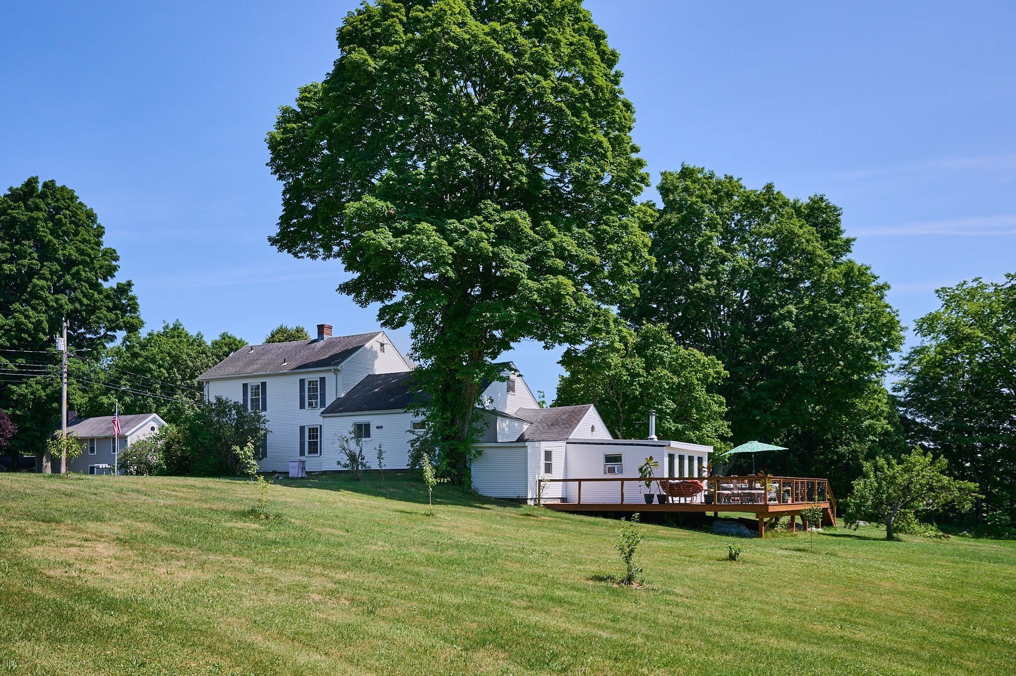 main property photo 29