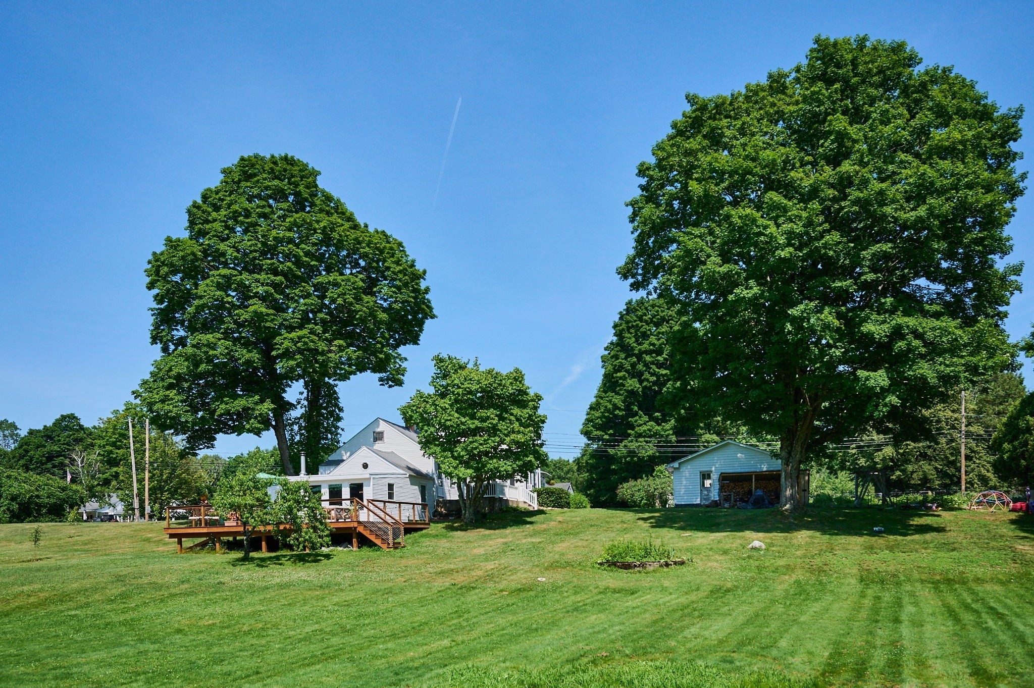 main property photo 30