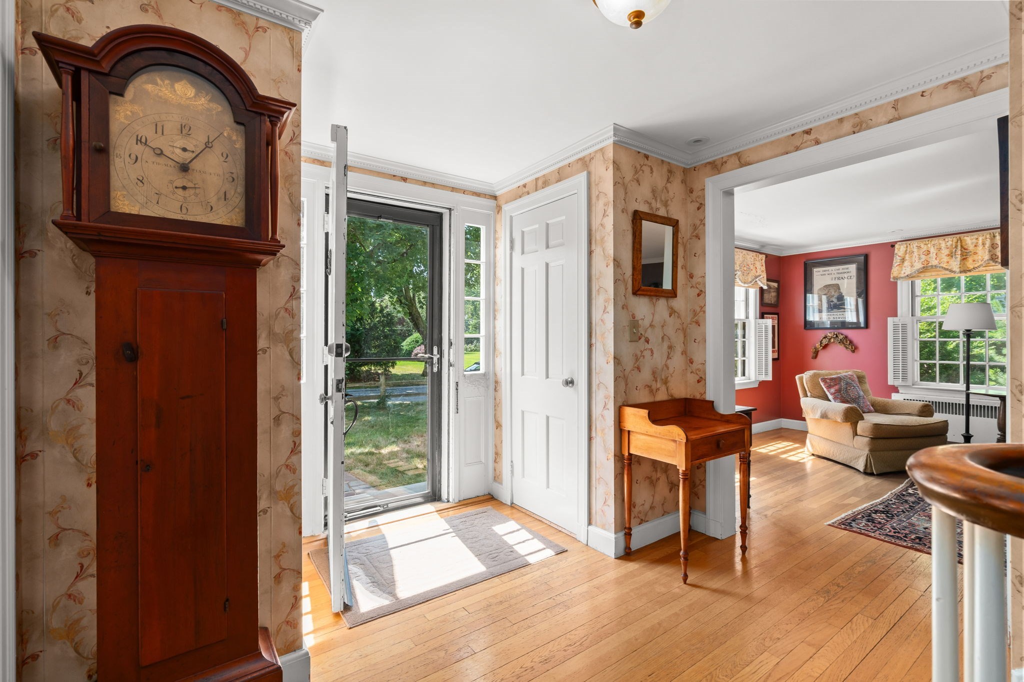 main property photo 4
