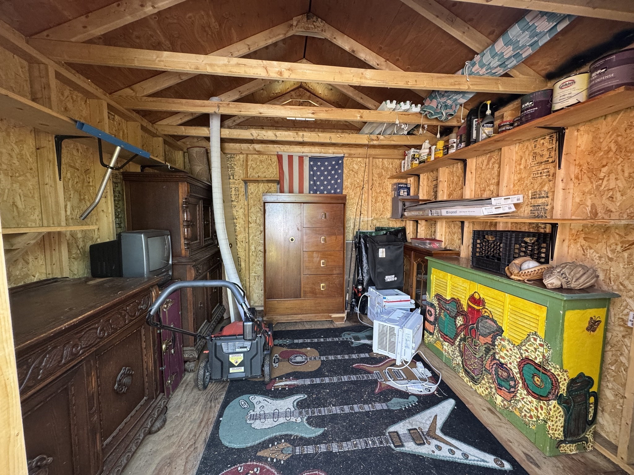 main property photo 12