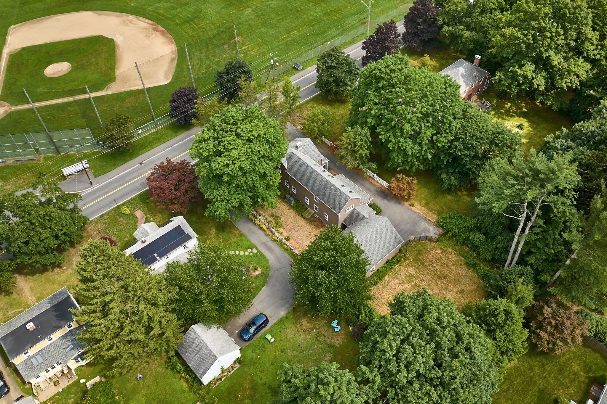 main property photo 34