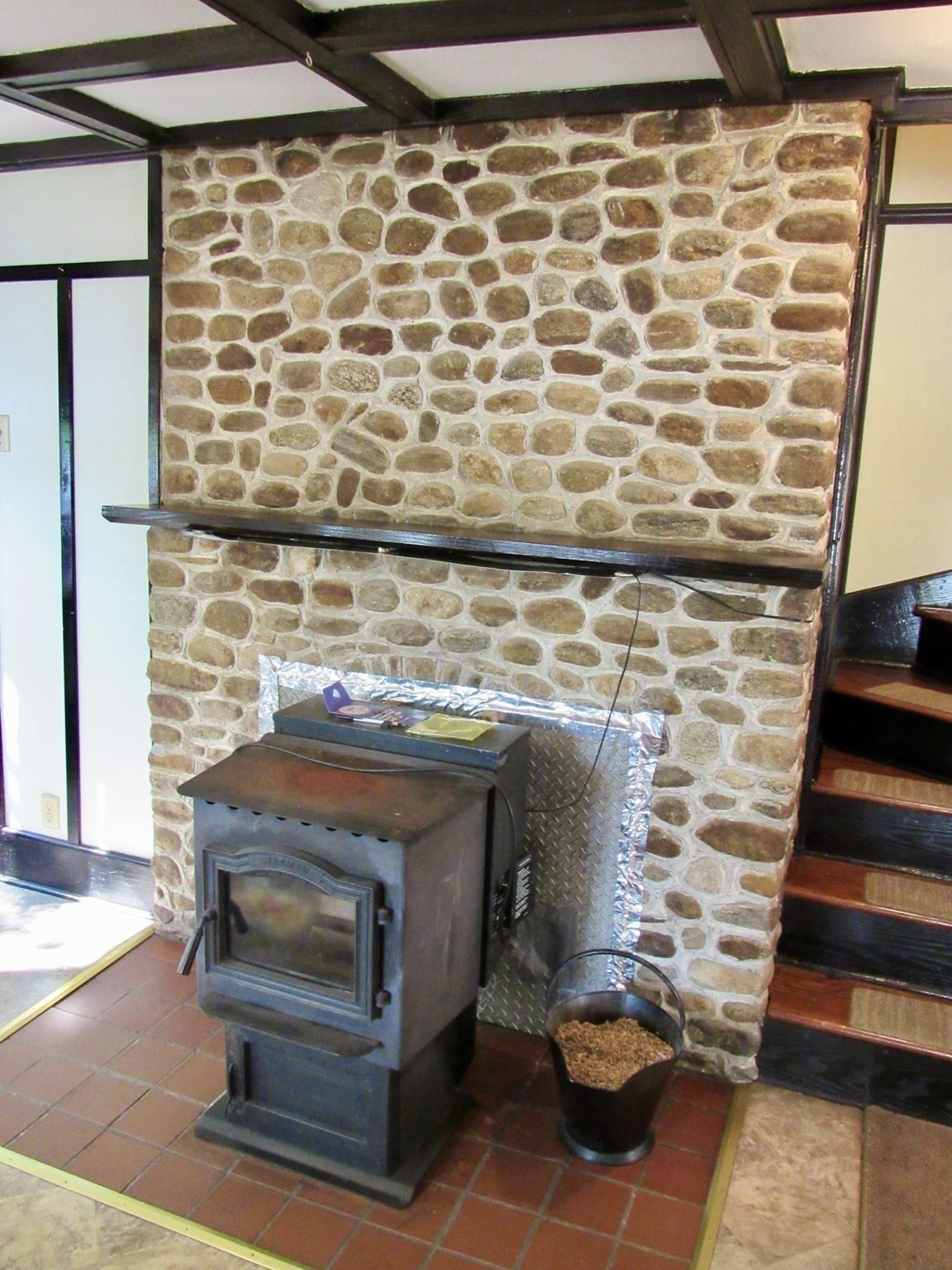 main property photo 9