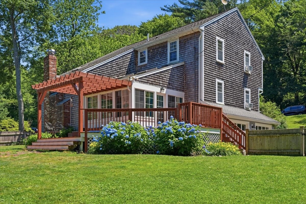 main property photo 34