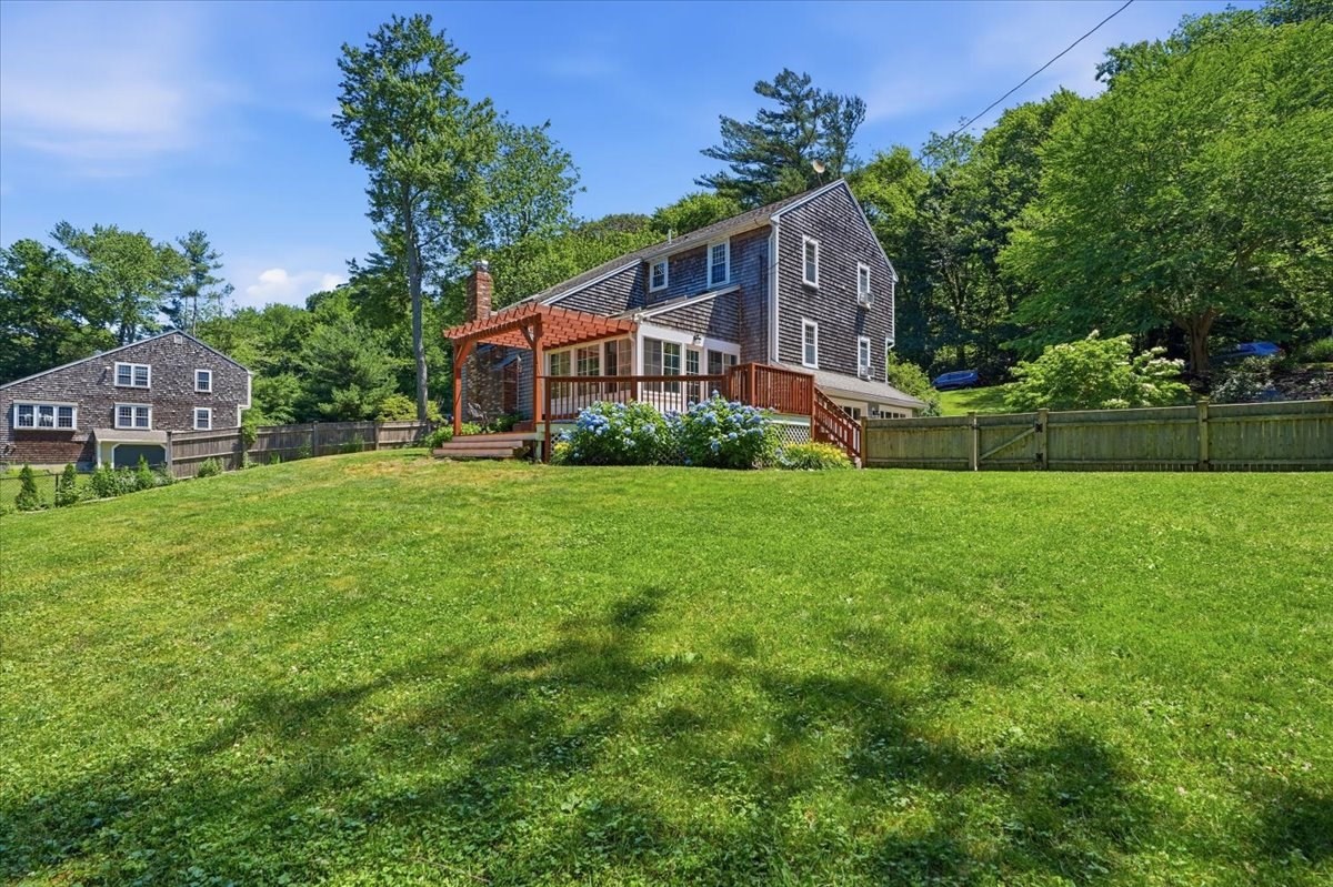 main property photo 35