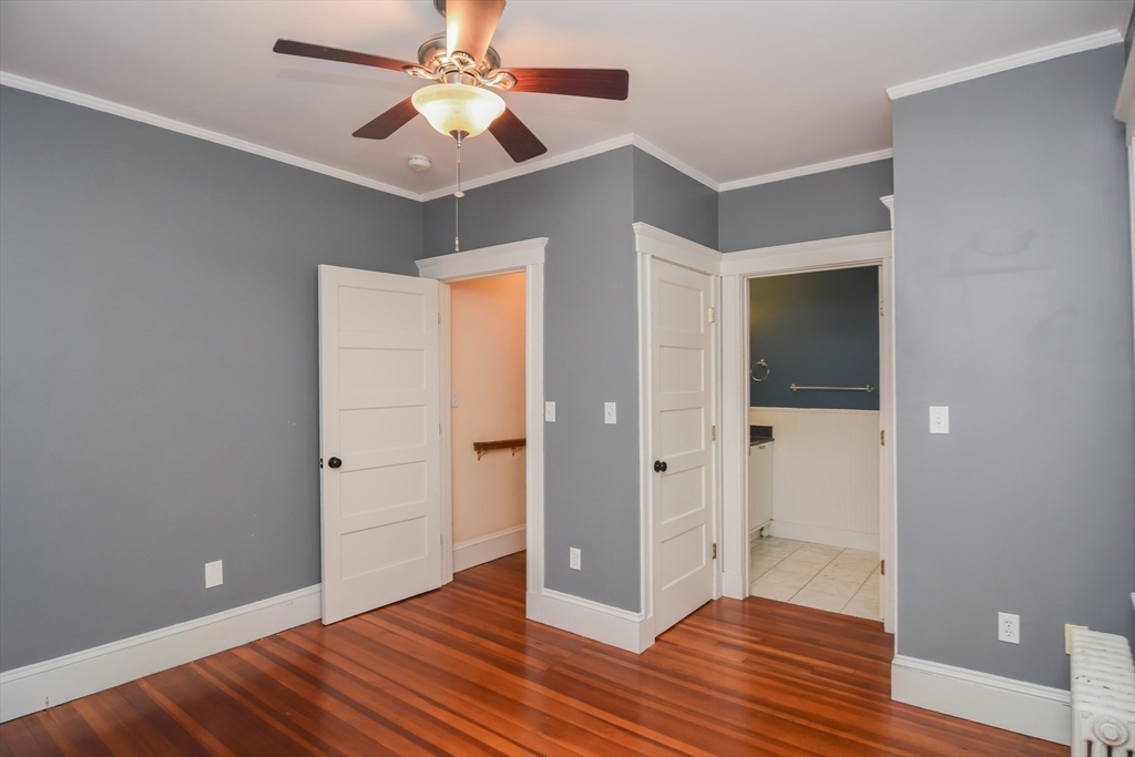 property viewer photo 12