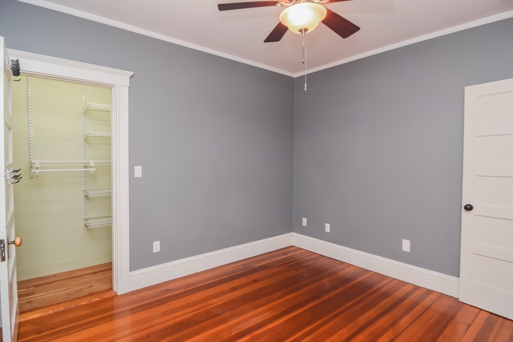 property viewer photo 14