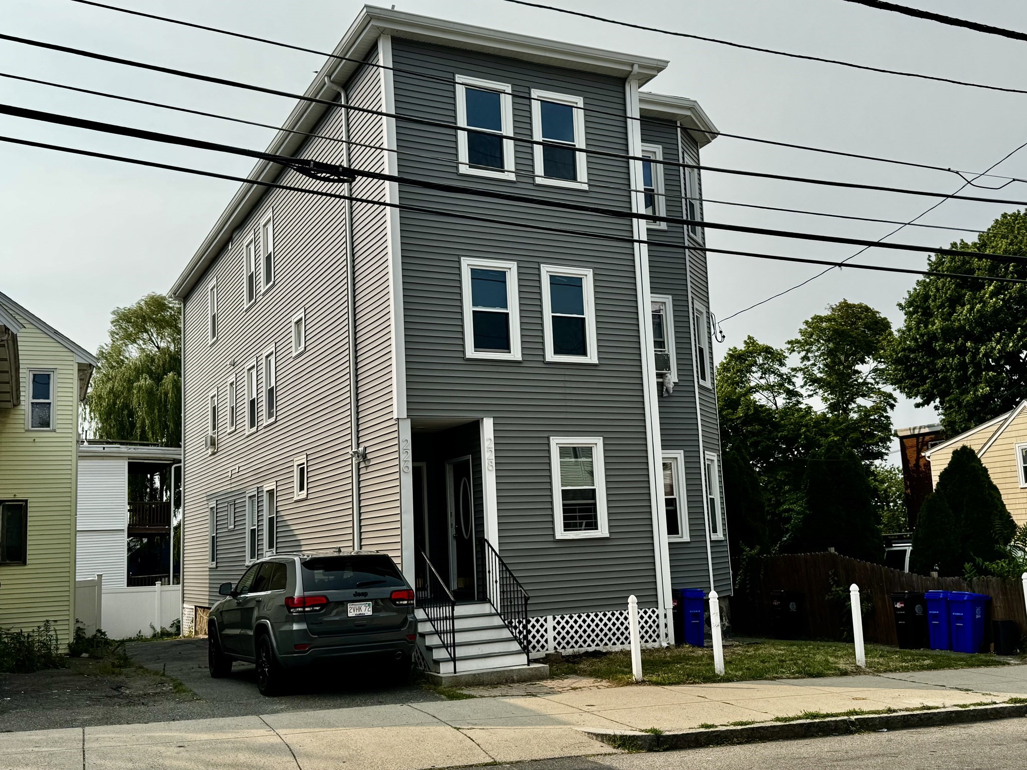 main property photo 14
