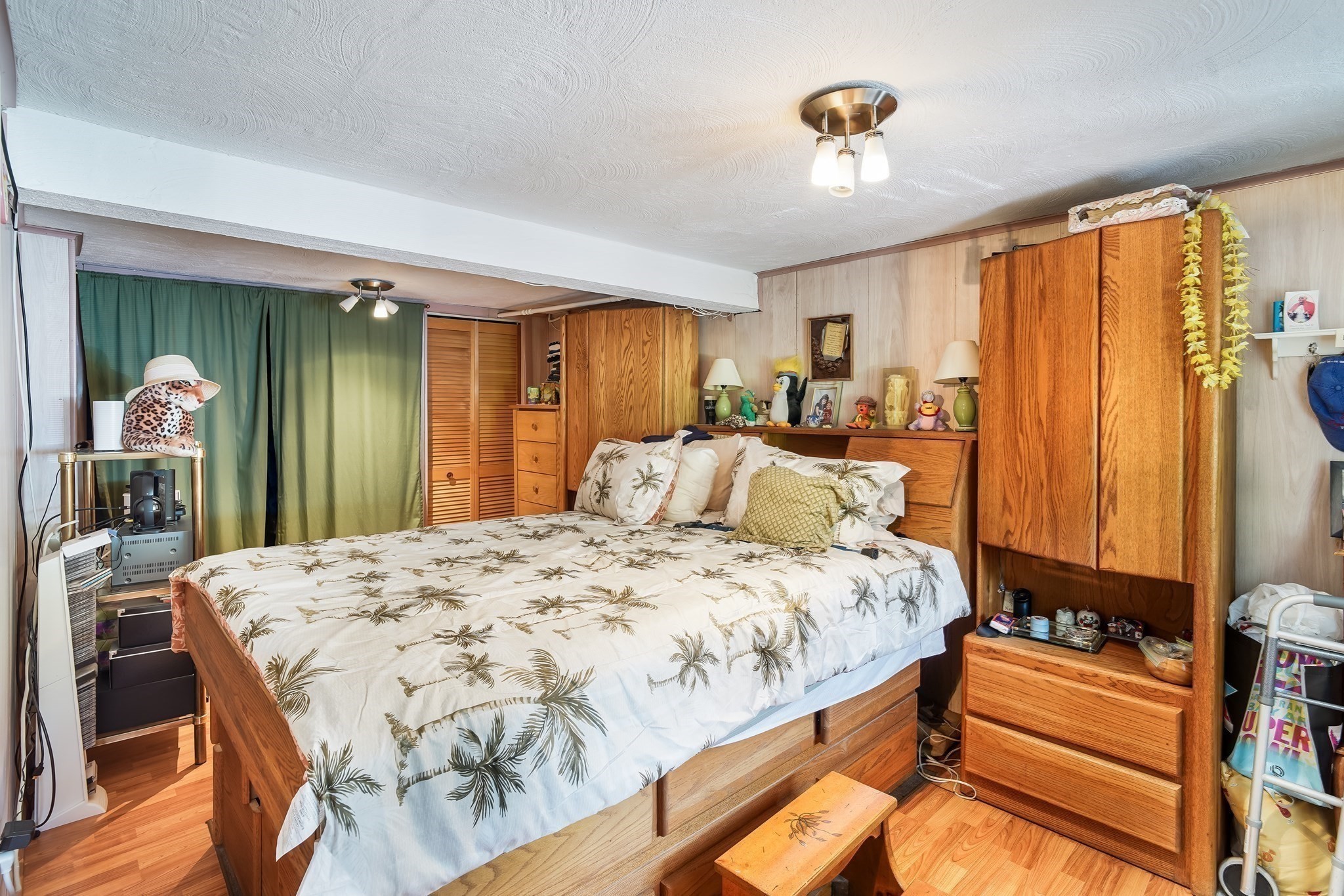 main property photo 15