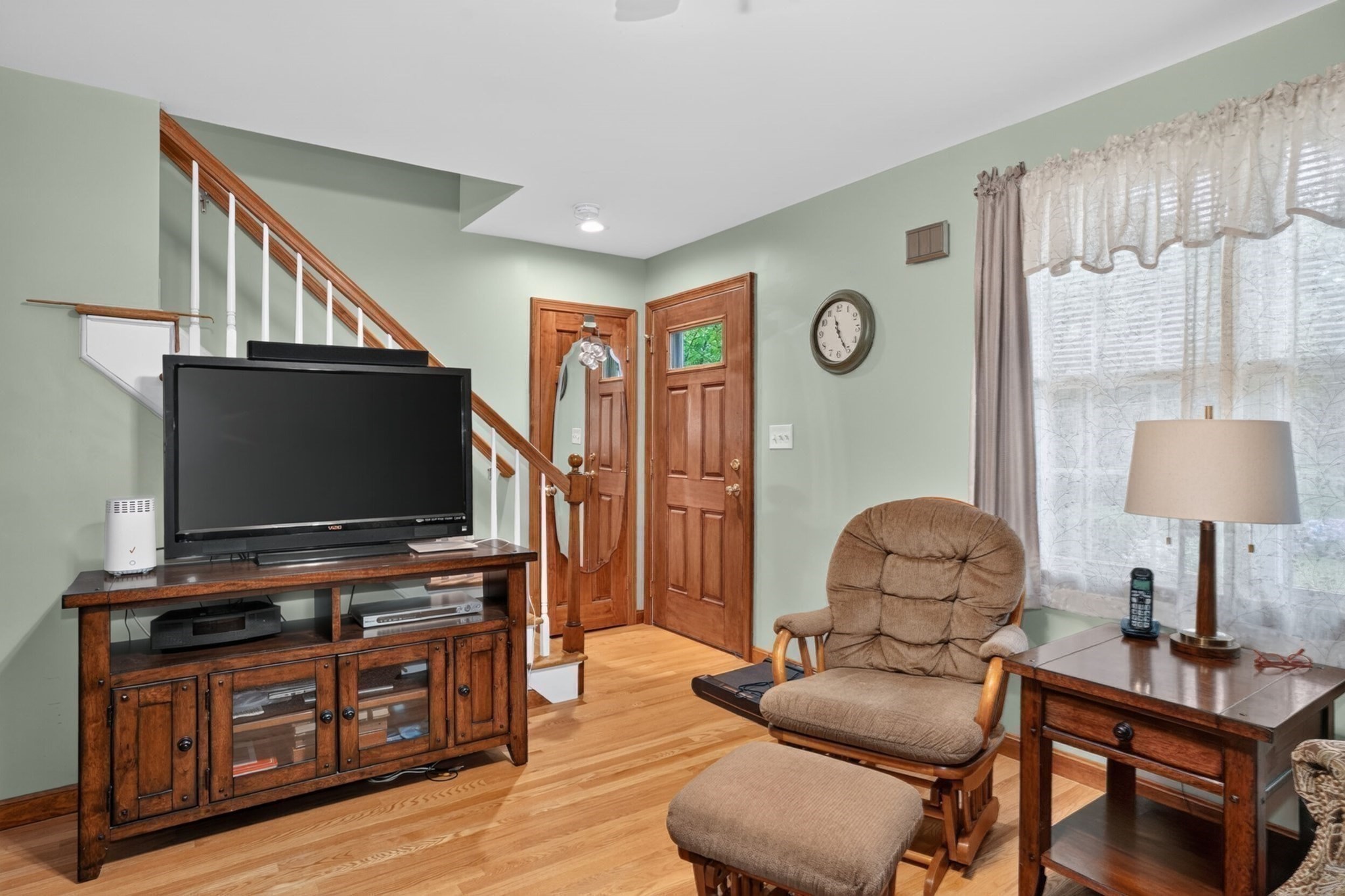 main property photo 7