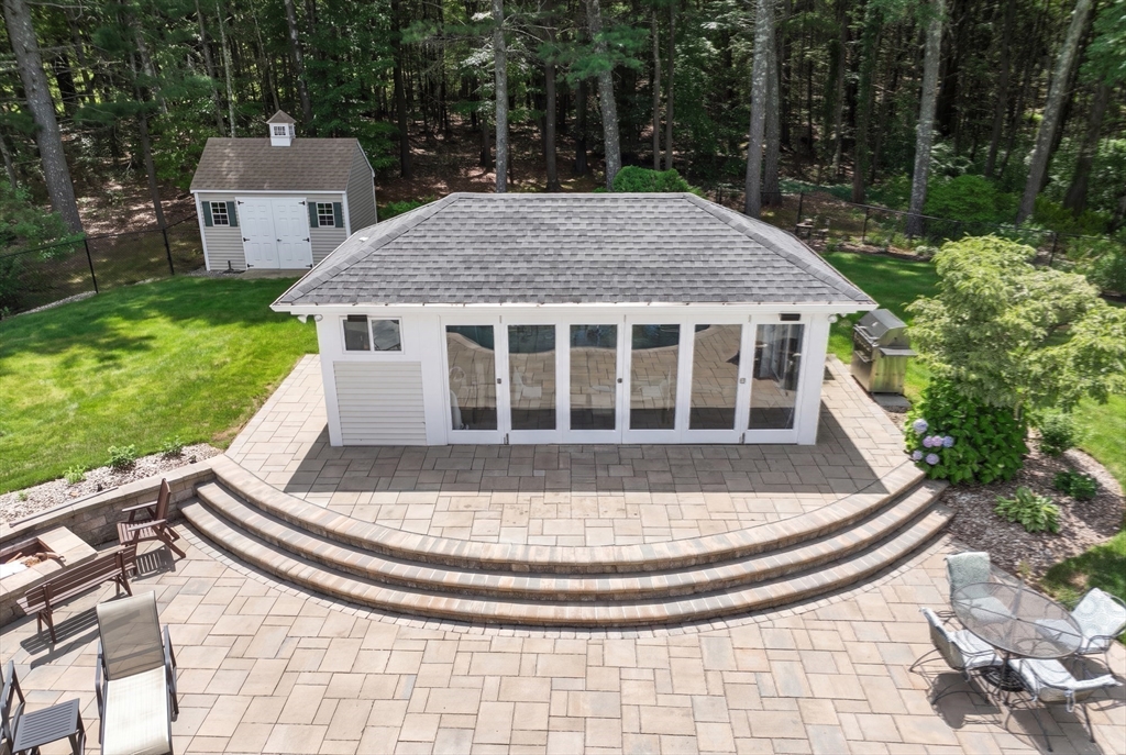 main property photo 34