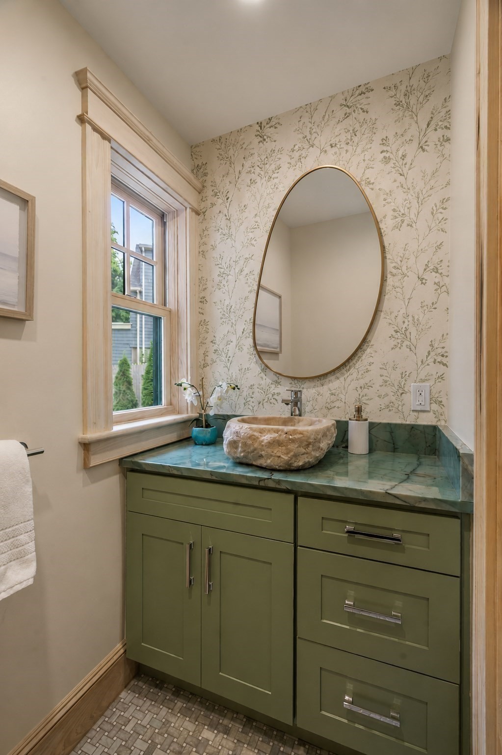 main property photo 27