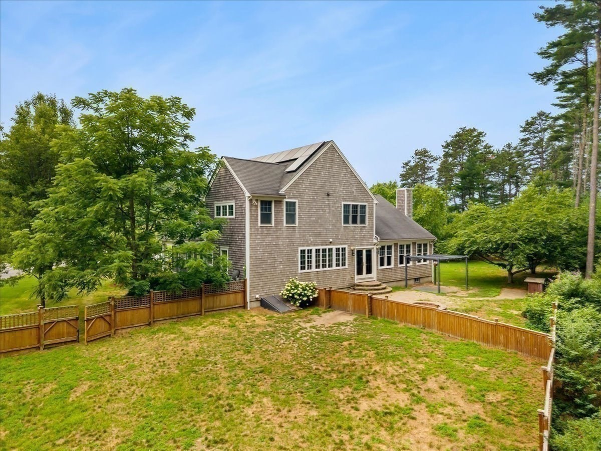 main property photo 35