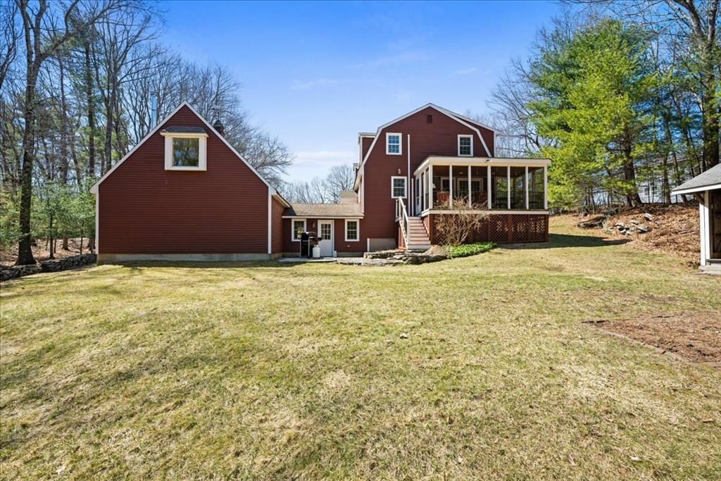main property photo 28